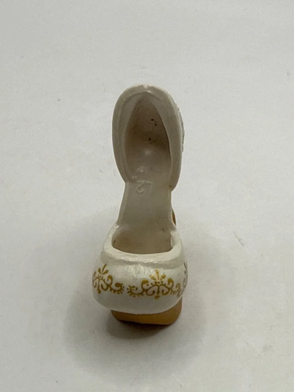 Ever After High Madeline Hatter 1st Chapter White Gold Replacement Doll Shoe